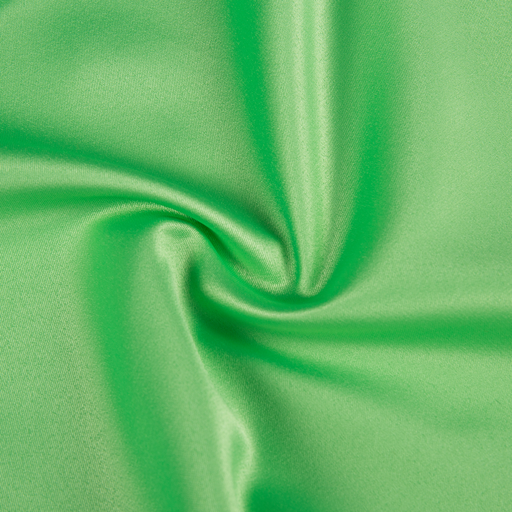 Makintab na tela ng satin cosplay